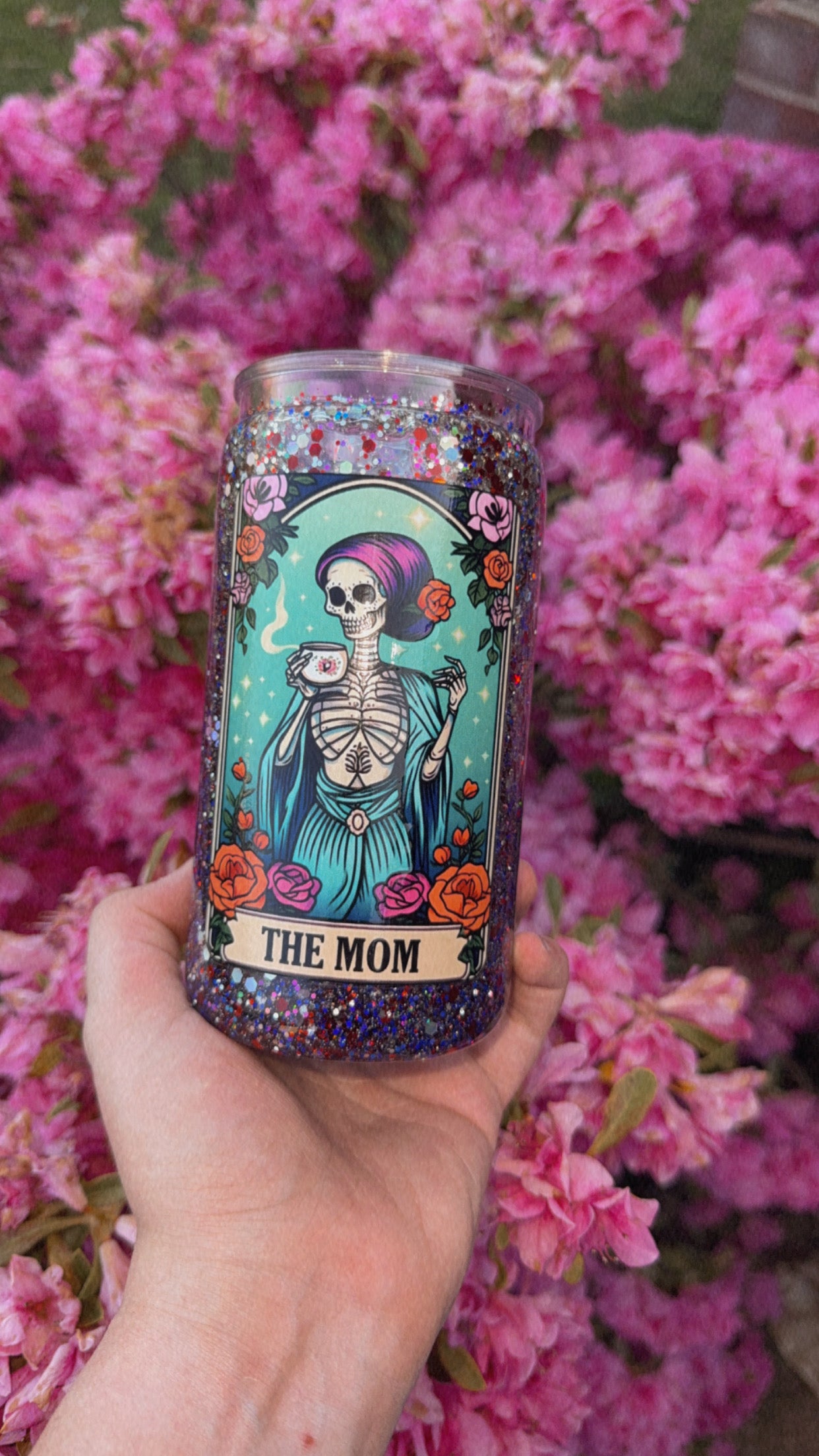 The Mom Snow Globe Cup